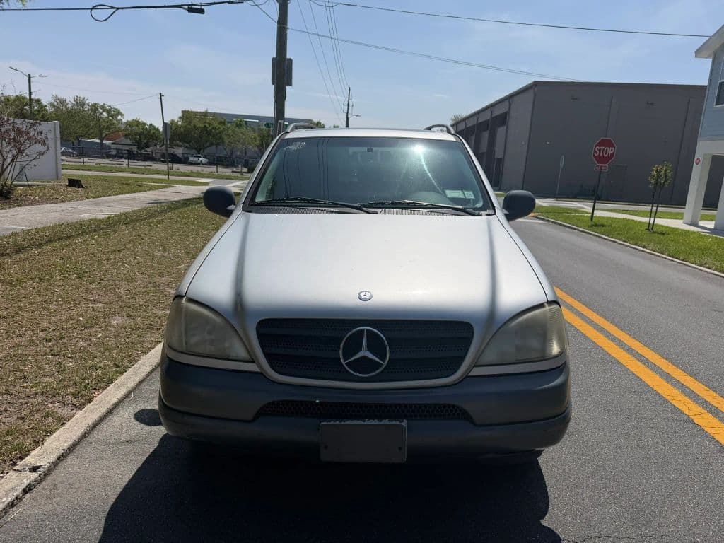 1999 Mercedes-Benz M-Class photo 3